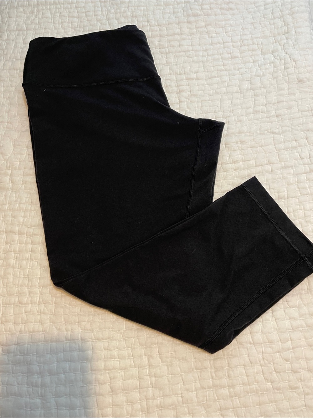 lululemon athletica Black Capri Leggings